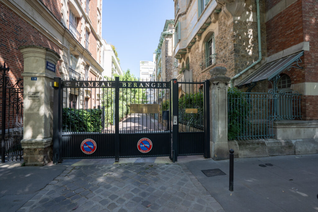 Vous